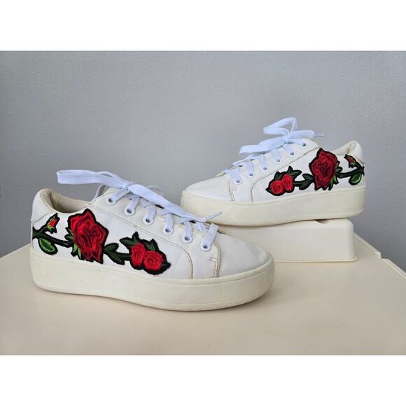 Steve Madden Rose Embroidered Sneakers Women’s 7.5 – Y2K Floral – Worn - Picture 1 of 8